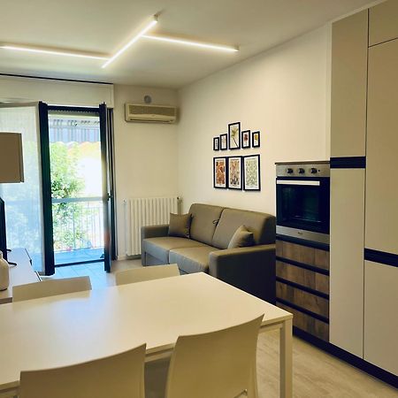 Kristall Lago Residence Desenzano del Garda Dış mekan fotoğraf