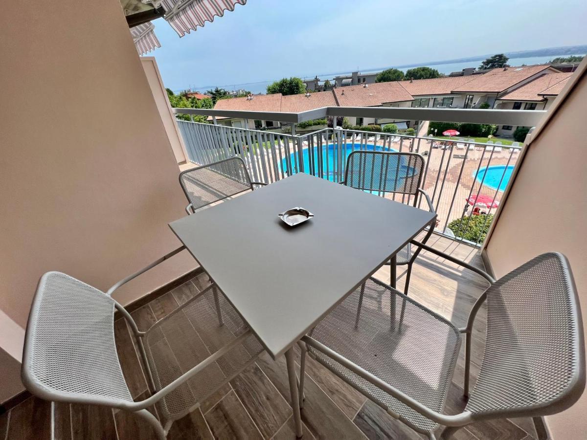 Kristall Lago Residence Desenzano del Garda Dış mekan fotoğraf