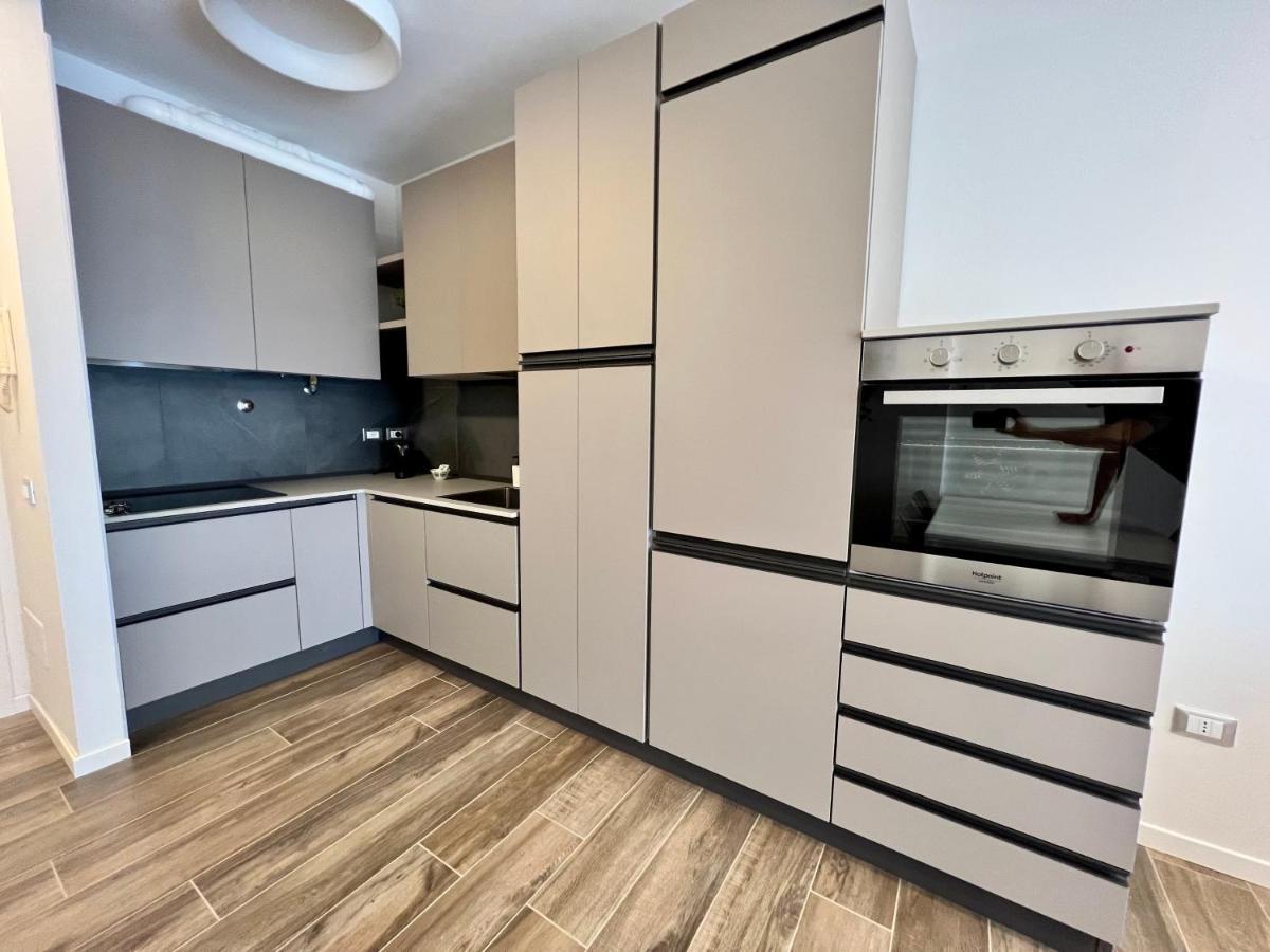 Kristall Lago Residence Desenzano del Garda Dış mekan fotoğraf