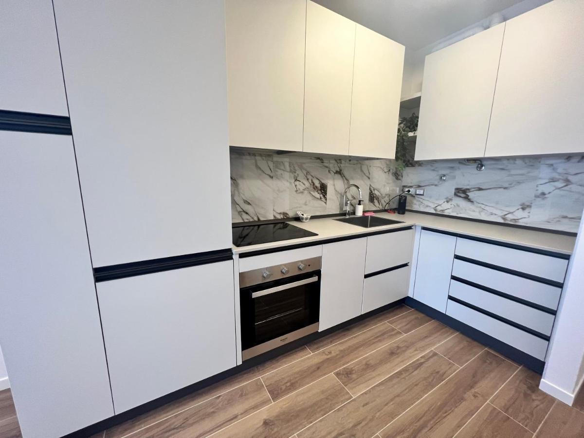 Kristall Lago Residence Desenzano del Garda Dış mekan fotoğraf