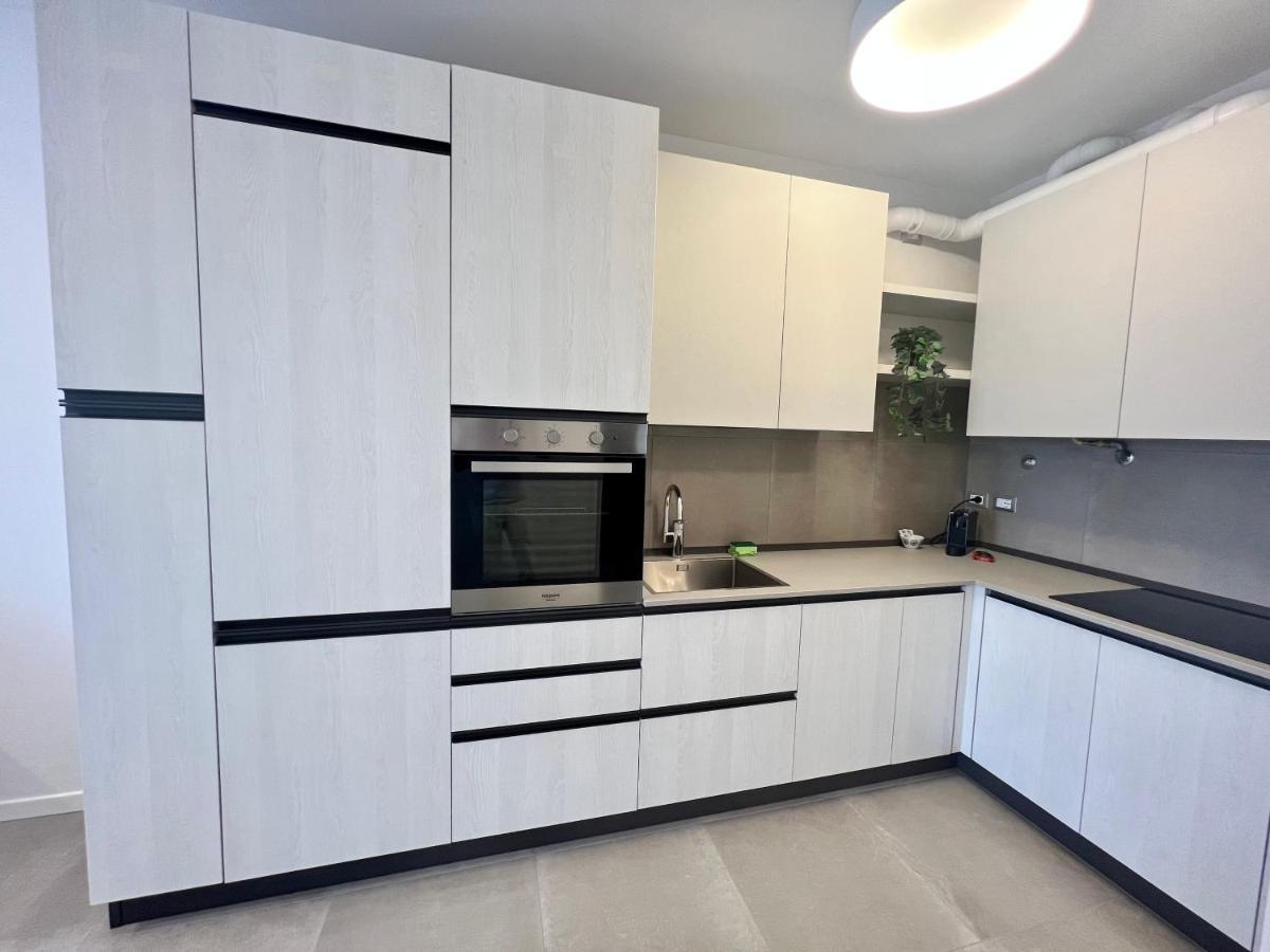 Kristall Lago Residence Desenzano del Garda Dış mekan fotoğraf